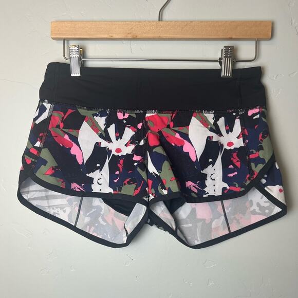 Lululemon Speed Short Pop Cut Boom Juice Multi / Black 4 - Picture 3 of 6